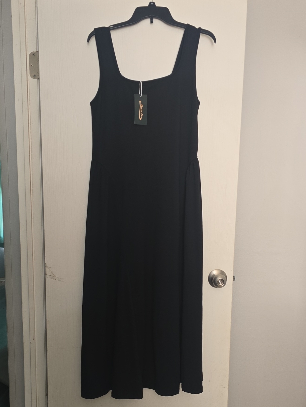 Elegant Black Maxi Dress with Square Neck
